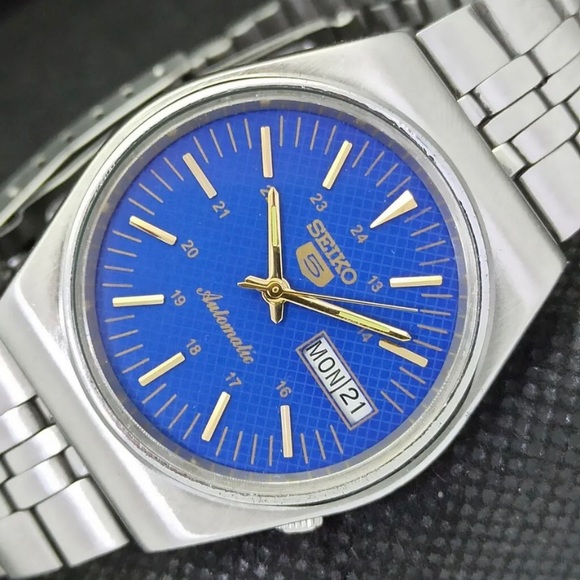 Seiko Accessories Vintage Automatic 98s Seiko Mens Watch With Blue